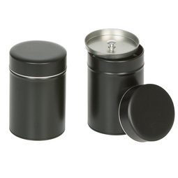 Teedosen: Traditionelle Dose für ca. 100 Gramm Tee; runde Stülpdeckeldose mit Innendeckel schwarz aus Weißblech.