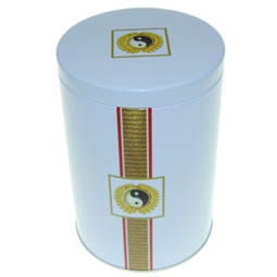 Pinseldosen: Dose Yin Yang, für Tee; große, runde Stülpdeckeldose, weiß, bedruckt, dia. 108/157 mm, aus Weißblech.